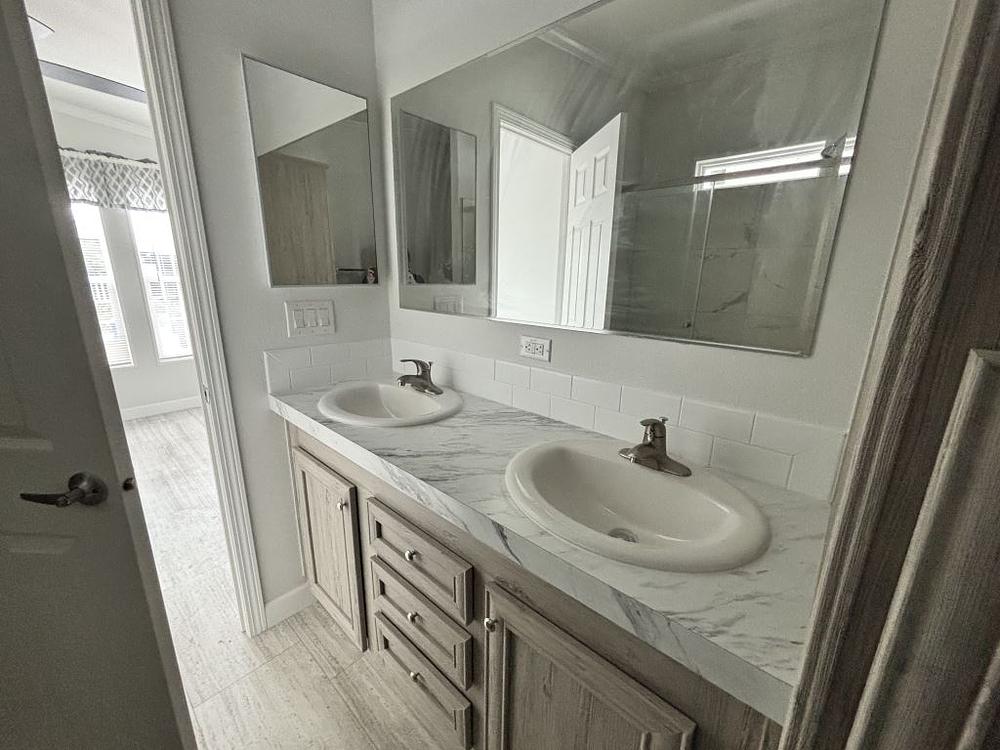 3 Bed 2 Bath 2026 Nobility Ocala - single wide - in North Fort Myers, FL - photo 8 of 12