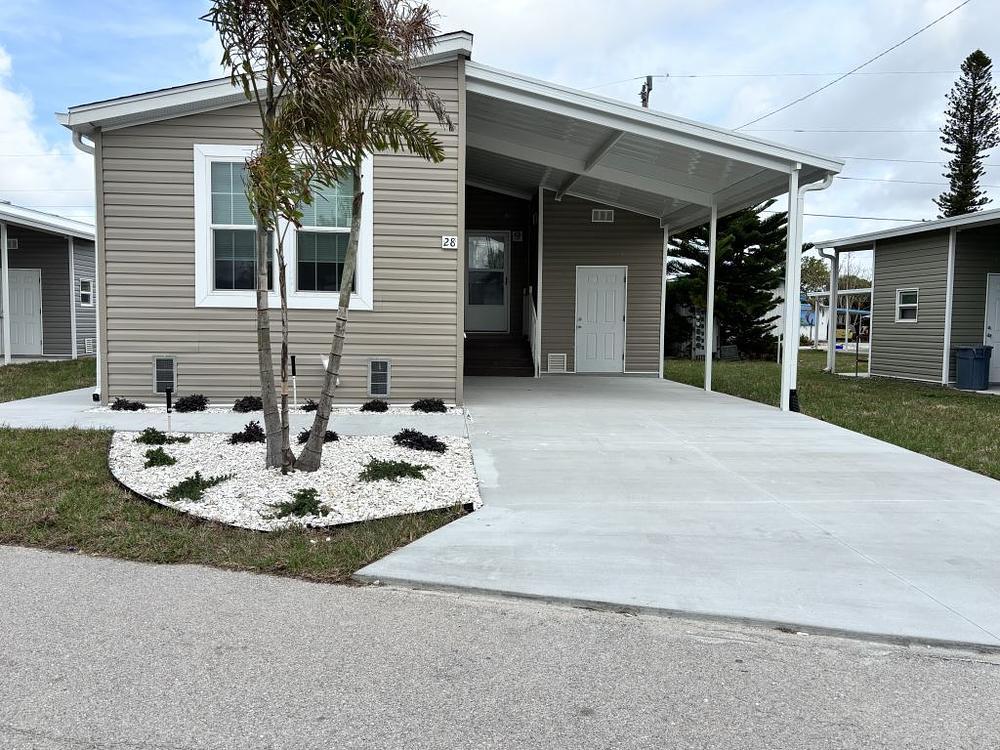 3 Bed 2 Bath 2026 Nobility Ocala — 1 / 12