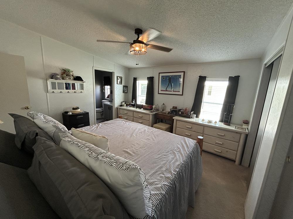 2 Bed 2 Bath 1996 Other - double wide - in Merritt Island, FL - photo 9 of 12