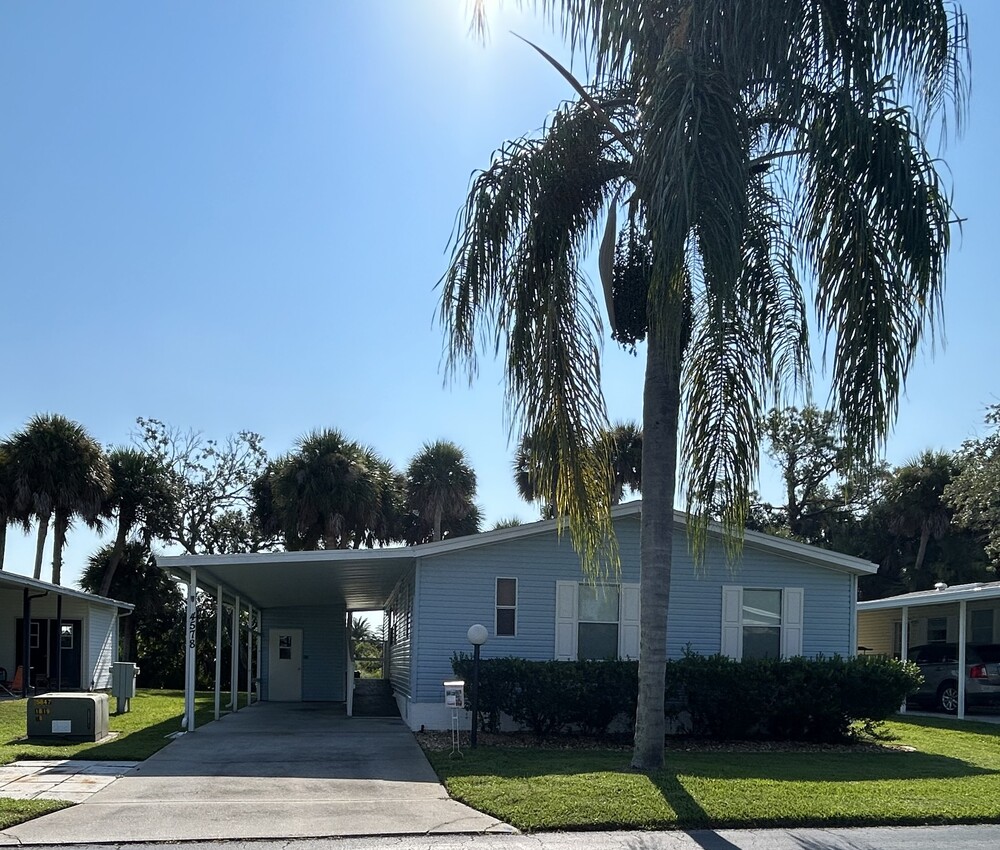 2 Bed 2 Bath 1994 Other — 1 / 12