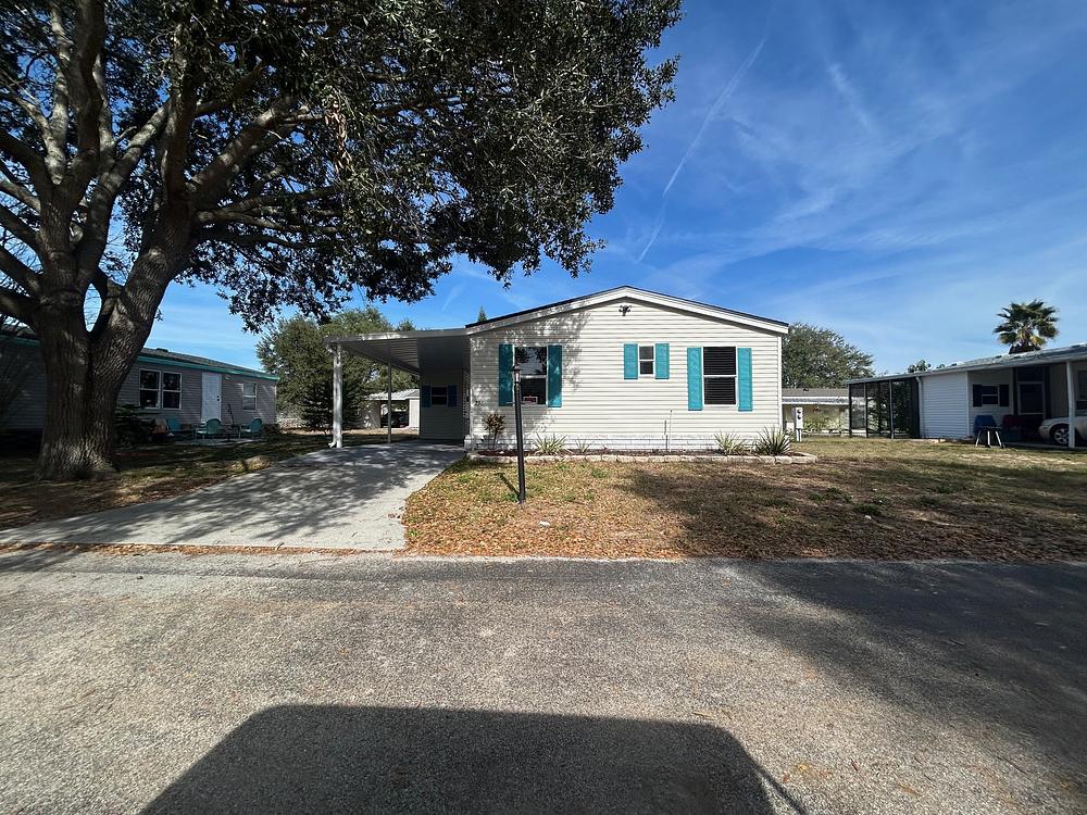 3 Bed 2 Bath 2000 Skyo — 1 / 12
