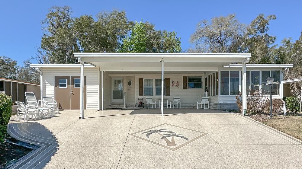 2 Bed 2 Bath 1997 Skyline — 1 / 12