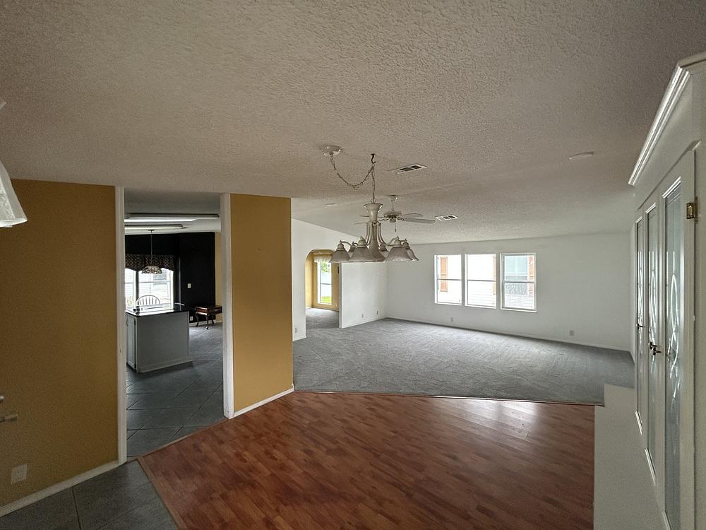 2 Bed 2 Bath 1995 Homes Of Merit - double wide - in Merritt Island, FL - photo 4 of 12