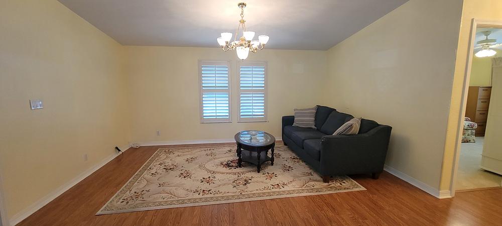 3 Bed 2 Bath 2004 Mobile Home - double wide - in Orlando, FL - photo 5 of 12