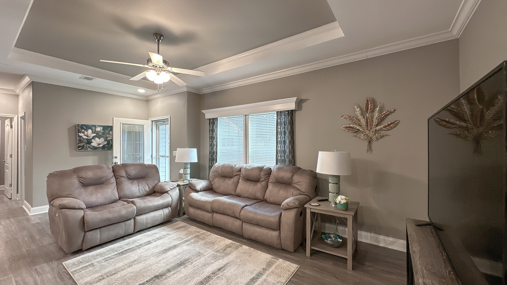 3 Bed 2.5 Bath 2017 Skyline - double wide - in Lady Lake, FL - photo 3 of 12