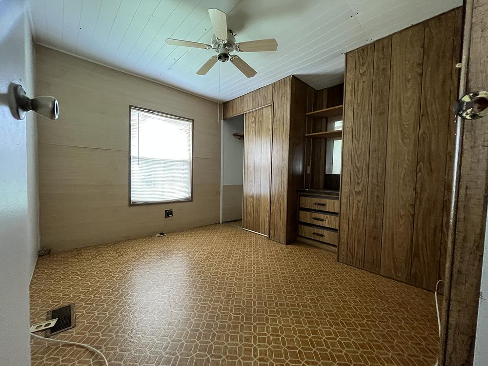 2 Bed 2 Bath 1980 Home - single wide - in North Fort Myers, FL - photo 7 of 12
