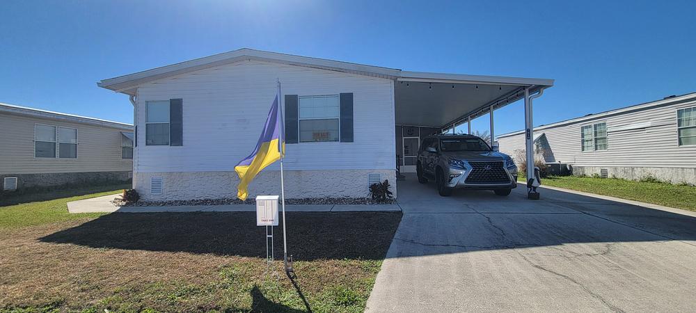 3 Bed 2 Bath 1994 Mobile Home - double wide - in Orlando, FL - photo 3 of 12