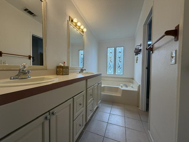 3 Bed 2 Bath 1989 Glen - double wide - in Auburndale, FL - photo 3 of 12