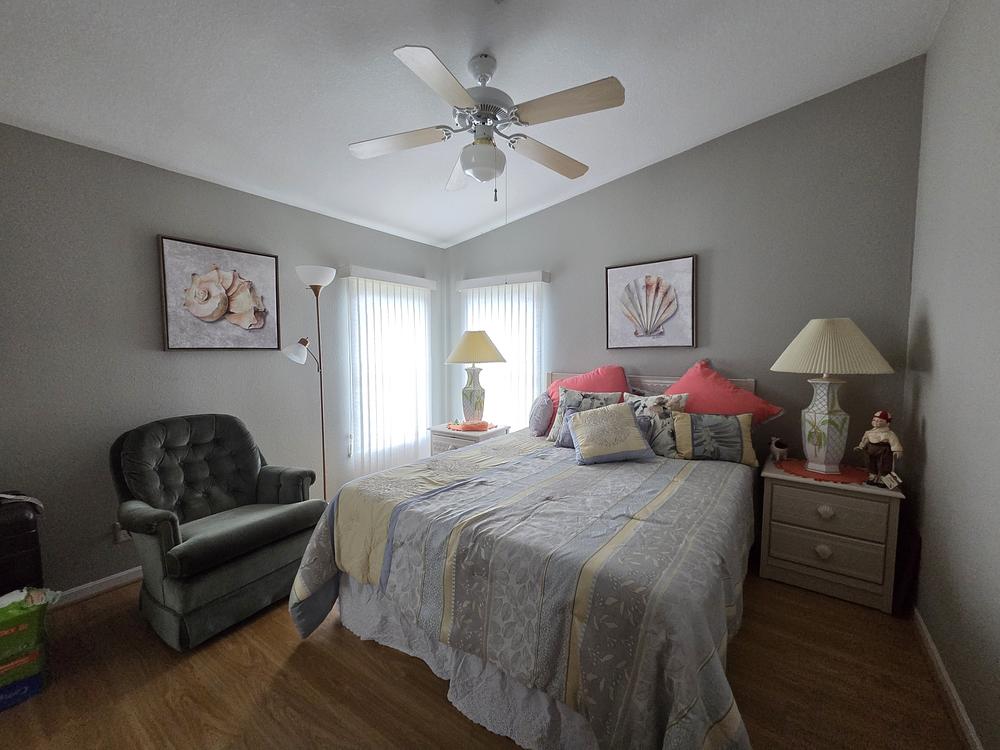 2 Bed 2 Bath 1999 Skyline - double wide - in Auburndale, FL - photo 9 of 12