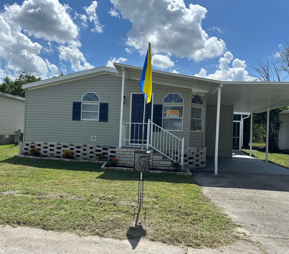 3 Bed 2 Bath 1996 Nobi — 1 / 12