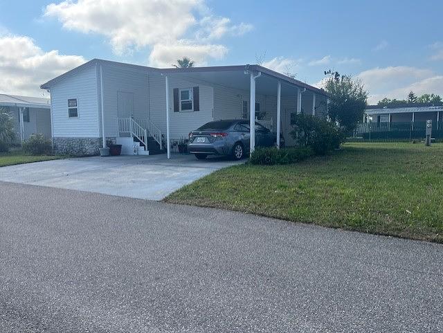 2 Bed 2 Bath 1990 Fle - single wide - in Orlando, FL - photo 2 of 12