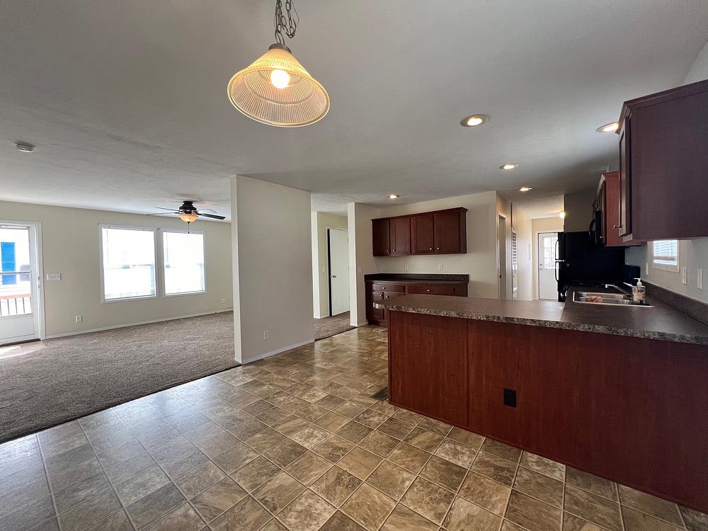 4 Bed 2 Bath 2017 Clayton - double wide - in Jackson, MI - photo 11 of 12