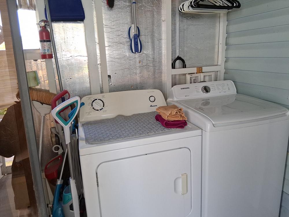 1 Bed 1 Bath 1998 Sunl - park model - in Dade City, FL - photo 8 of 10