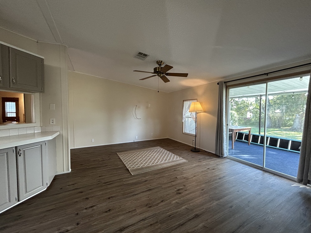 2 Bed 2 Bath 1994 Homes Of Merit - double wide - in Merritt Island, FL - photo 2 of 12
