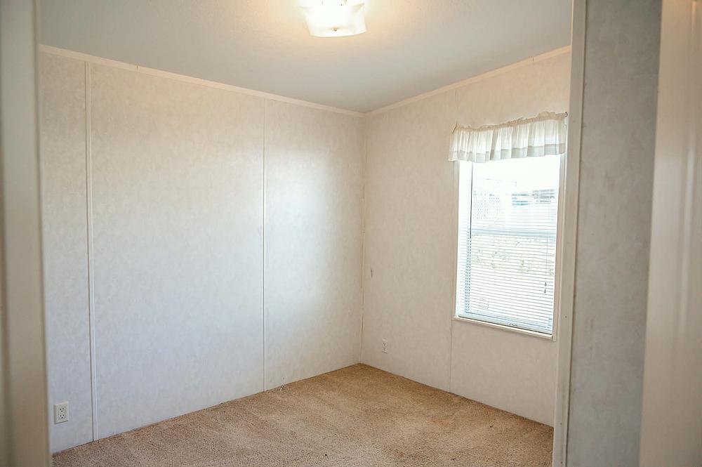 3 Bed 2 Bath 2004 Homes Of Merit - single wide - in Davenport, FL - photo 7 of 12