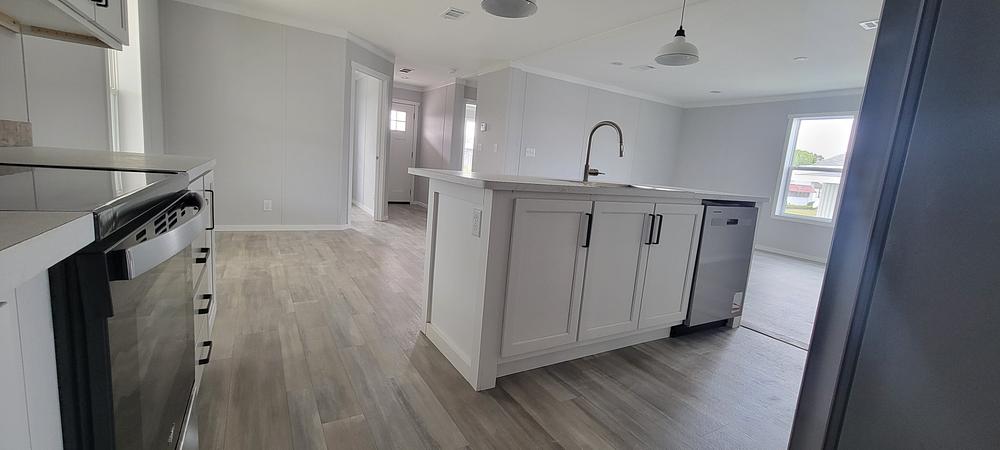 2 Bed 2 Bath 2025 Palm Harbor - double wide - in Orlando, FL - photo 7 of 12