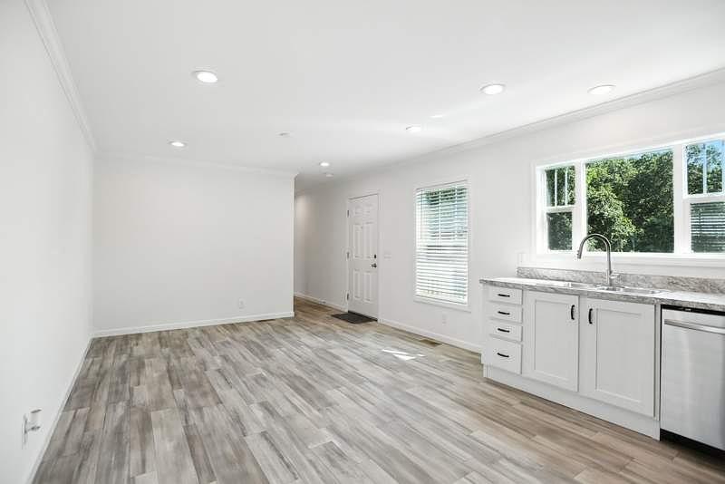 3 Bed 2 Bath 2025 Clayton - single wide - in Asheville, NC - photo 6 of 12