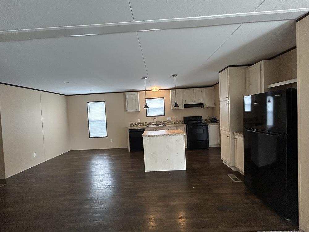 2018 Champion Mobile Home for Rent - double wide - in San Antonio, TX - photo 3 of 12