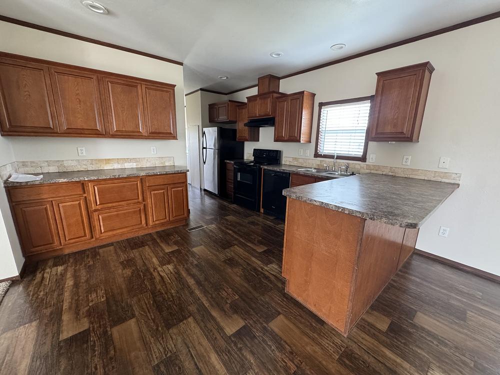 2014 Clayton Mobile Home for Rent - double wide - in Austin, TX - photo 5 of 12