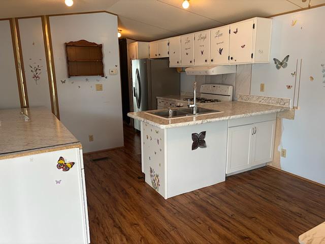 1991 Mobile Home for Sale - single wide - in Dade City, FL - photo 5 of 10