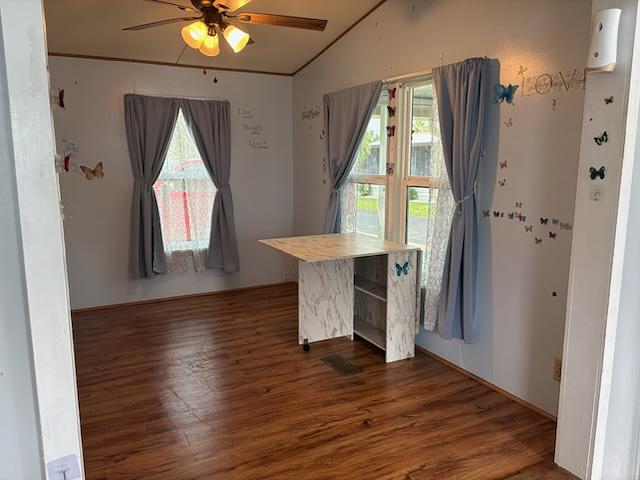1991 Mobile Home for Sale - single wide - in Dade City, FL - photo 6 of 10