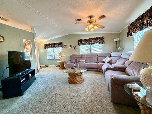 1989 Sunc Mobile Home for Sale - double wide - in Auburndale, FL - photo 6 of 12