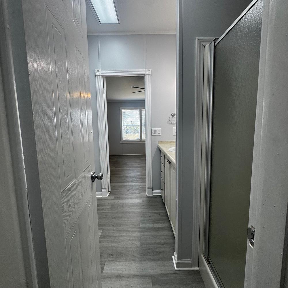 2004 Homes Of Merit Mobile Home for Sale - double wide - in Davenport, FL - photo 8 of 12