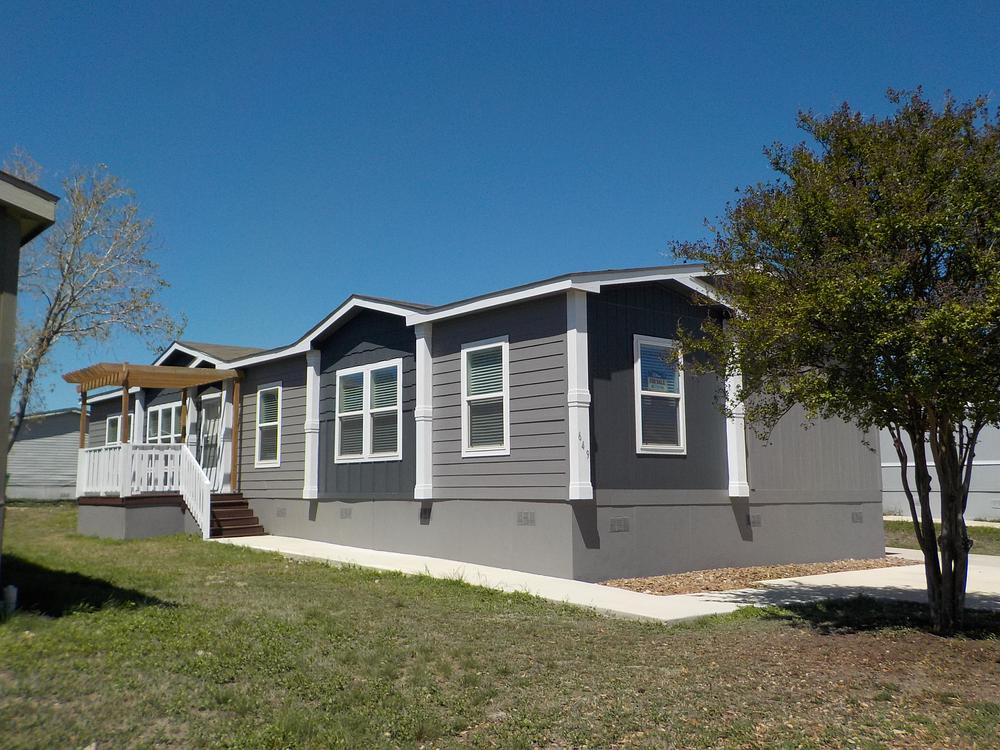 2020 Clayton Mobile Home for Sale — 1 / 12
