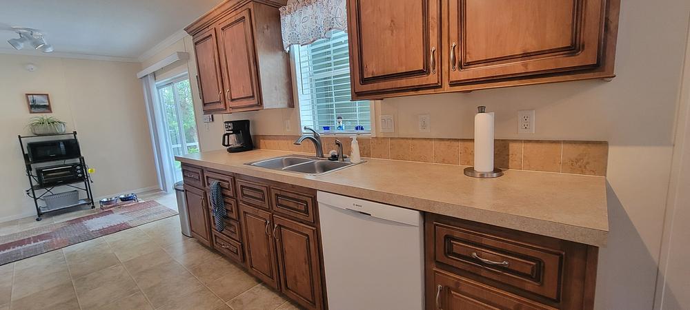 2015 Mobile Home for Sale - double wide - in Orlando, FL - photo 5 of 12