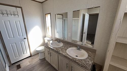 2022 Villager 240 Vi16723 A TX, AUSTIN - 2022 VILLAGER 240VI16723A single section for sale. for Sale - single wide - in Austin, TX - photo 6 of 9