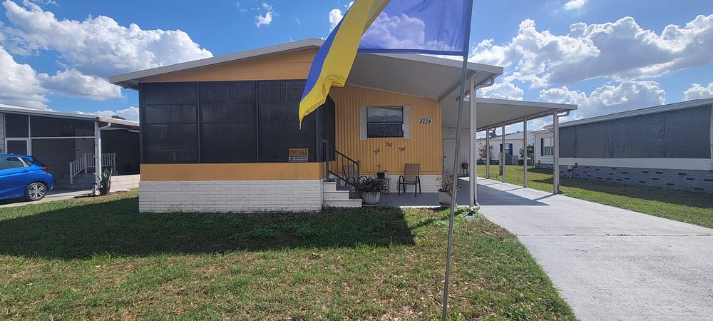 1984 Barr Mobile Home for Sale - single wide - in Orlando, FL - photo 3 of 12