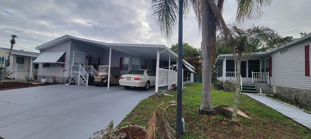 1992 Glen Mobile Home for Sale - double wide - in Orlando, FL - photo 2 of 12