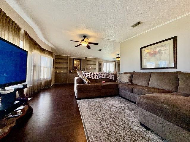 1990 Fuqu Mobile Home for Sale - double wide - in Auburndale, FL - photo 7 of 12
