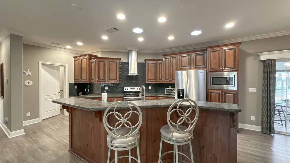 2017 Skyline Mobile Home for Sale - double wide - in Lady Lake, FL - photo 4 of 12