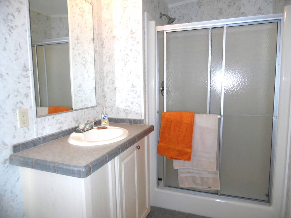 2003 Homes Of Merit Mobile Home for Sale - single wide - in Davenport, FL - photo 9 of 12