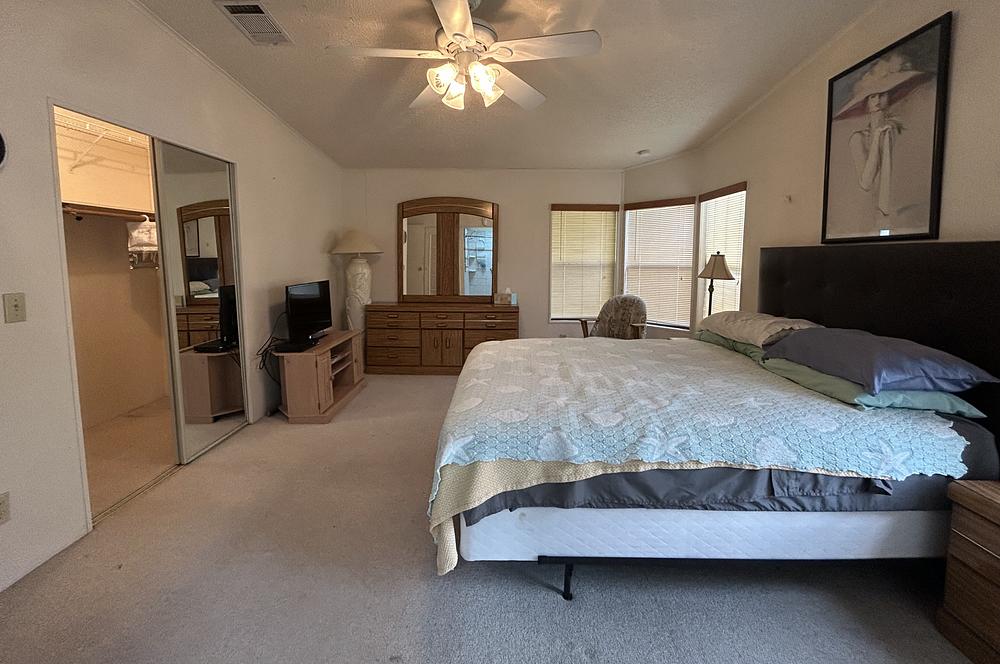 1988 Delo Mobile Home for Sale - double wide - in Merritt Island, FL - photo 8 of 12