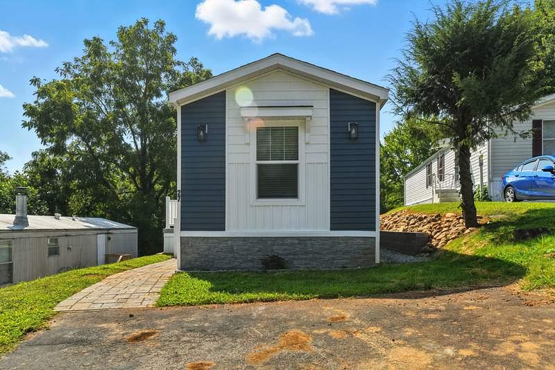 2025 Clayton Mobile Home for Sale - single wide - in Asheville, NC - photo 3 of 12