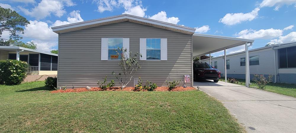 2015 Mobile Home for Sale - double wide - in Orlando, FL - photo 3 of 12