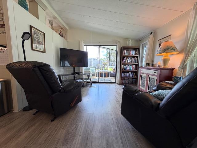 1987 Fleetwood Mobile Home for Sale - single wide - in Auburndale, FL - photo 6 of 12