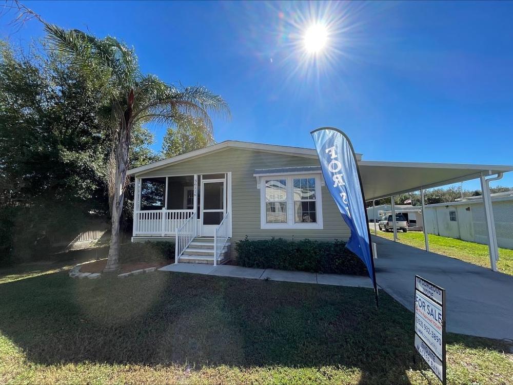 2019 Fleetwood Mobile Home for Sale — 1 / 12