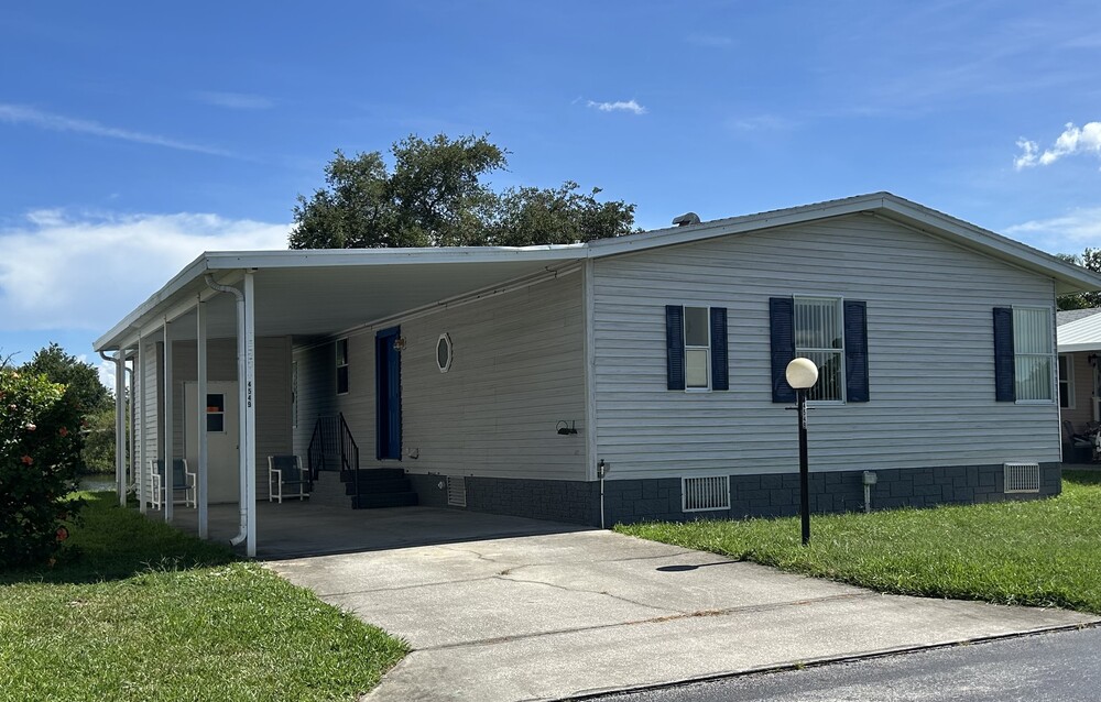 1994 Homr Mobile Home for Sale — 1 / 12
