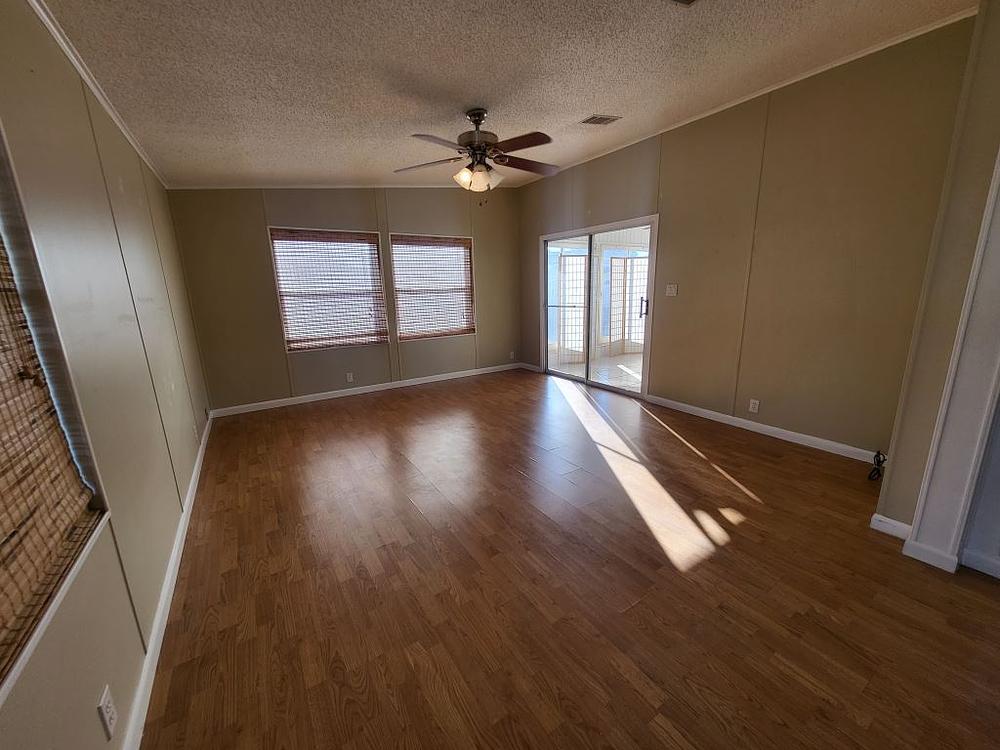 1992 Palm Mobile Home for Sale - single wide - in Orlando, FL - photo 6 of 12