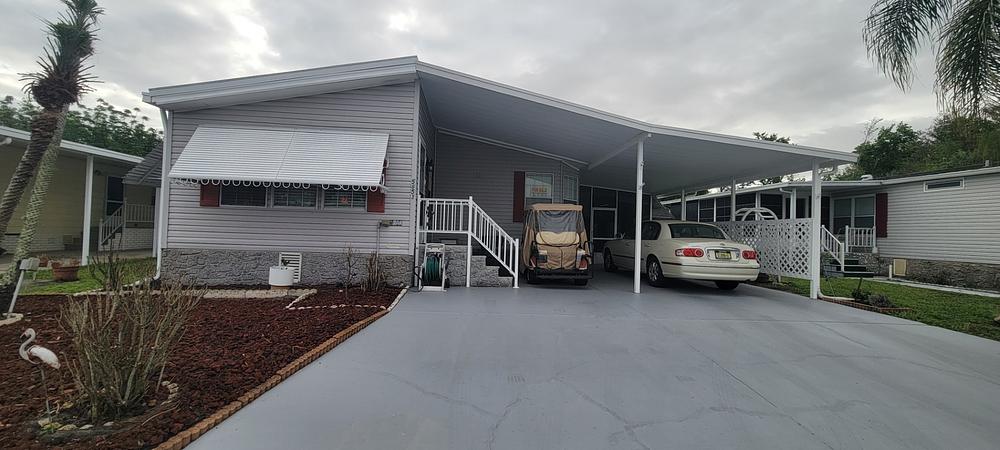 1992 Glen Mobile Home for Sale - double wide - in Orlando, FL - photo 3 of 12