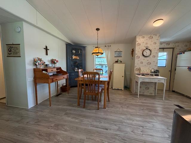 1987 Fleetwood Mobile Home for Sale - single wide - in Auburndale, FL - photo 5 of 12