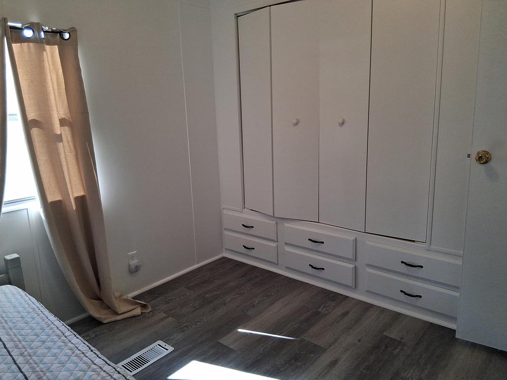 1988 Sunh Mobile Home for Sale - park model - in Dade City, FL - photo 7 of 9