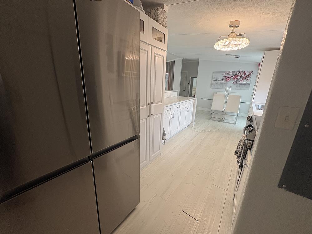 2000 Skyline Mobile Home for Sale - double wide - in Davenport, FL - photo 7 of 12