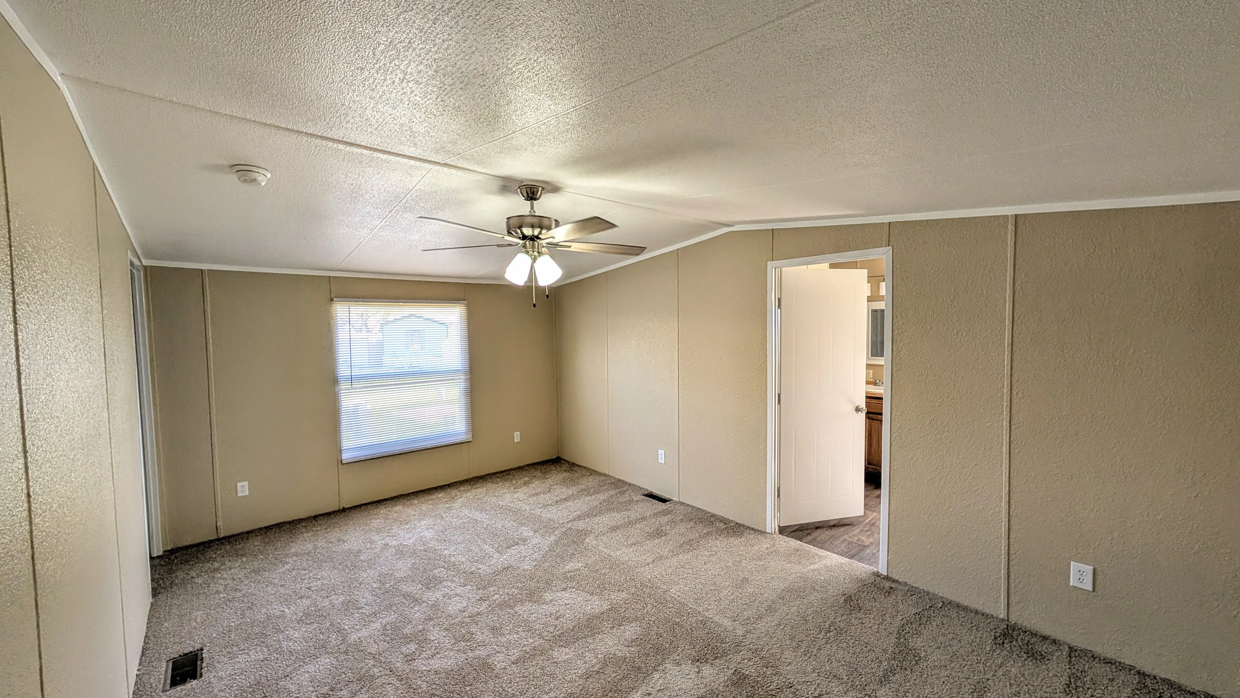 5429 Wilbarger Street #41 - double wide - in Fort Worth, TX - photo 6 of 10