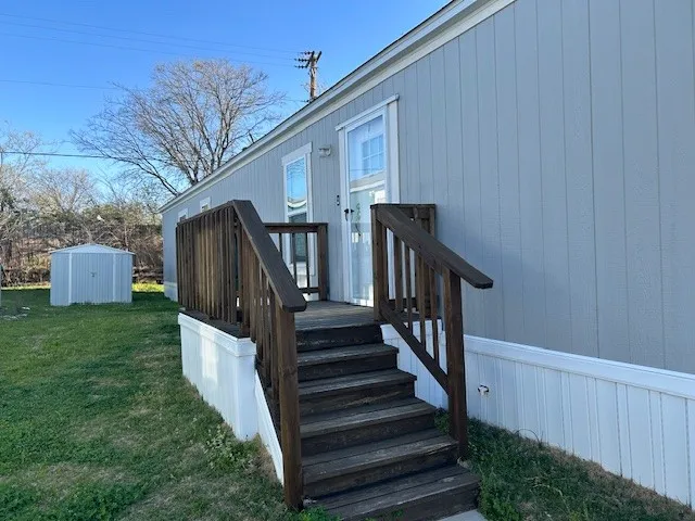 5713 Shoreline Circle N #3 - double wide - in Fort Worth, TX - photo 8 of 12