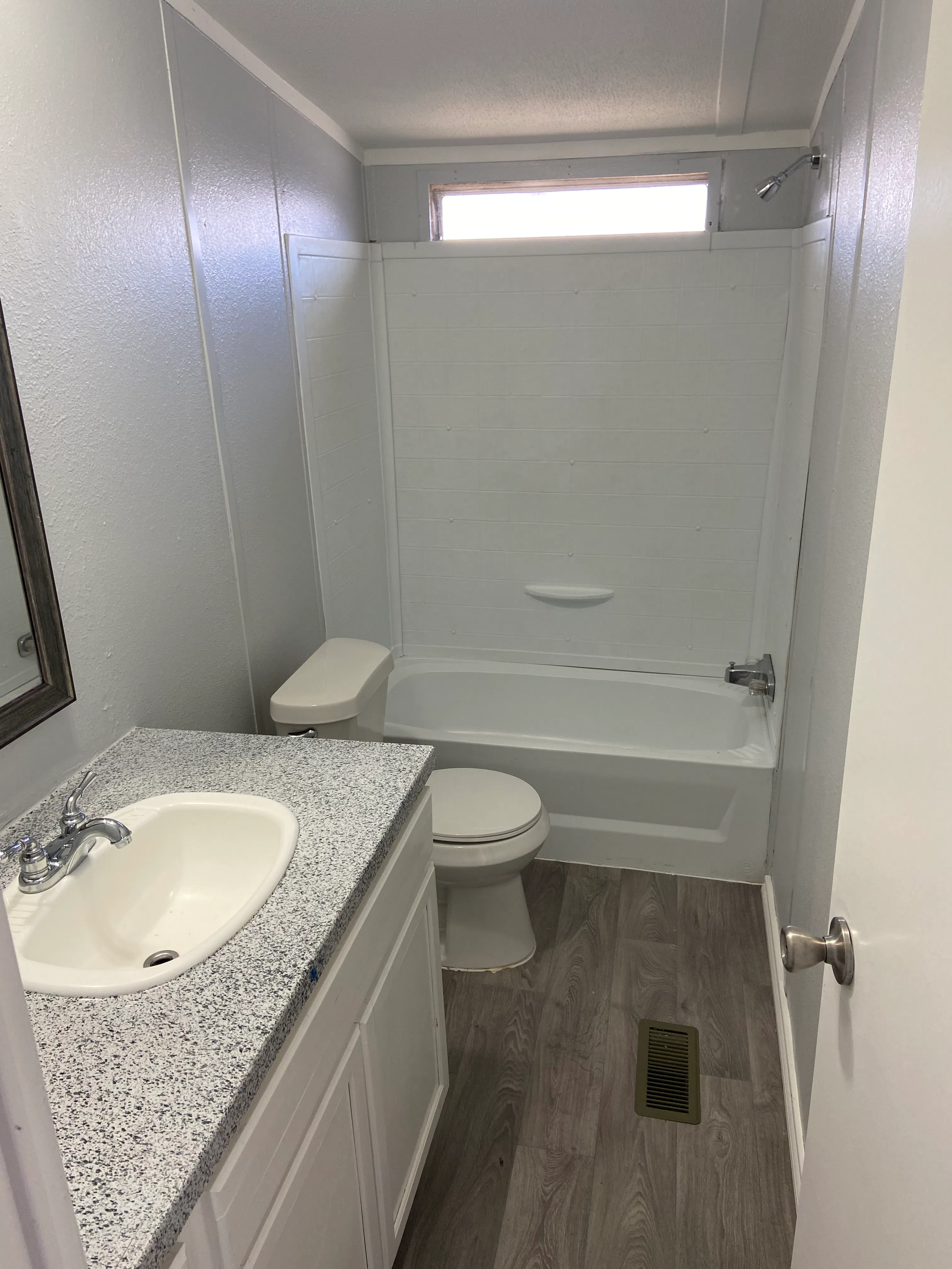 5703 Shoreline Circle N #8 - double wide - in Fort Worth, TX - photo 9 of 12