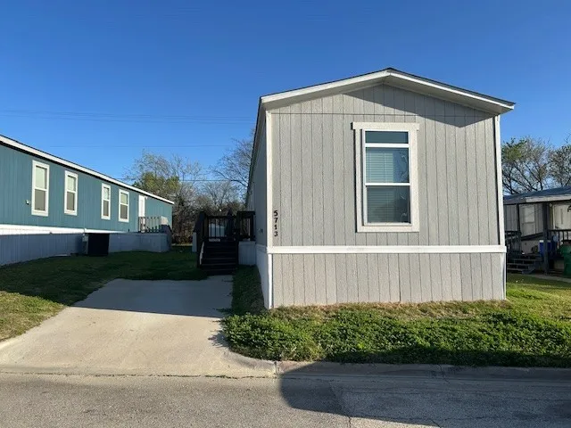 5713 Shoreline Circle N #3 - double wide - in Fort Worth, TX - photo 9 of 12